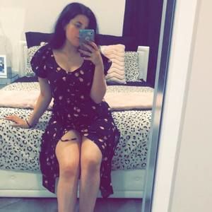 Meet your Posher, Julia